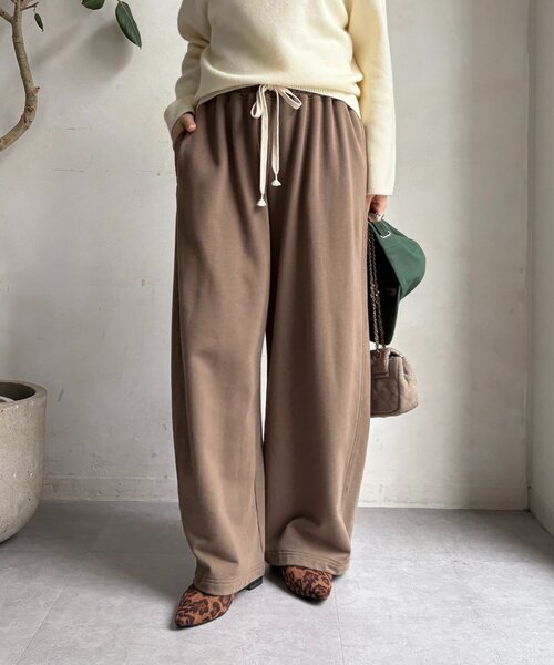 DouDou（ドゥドゥ）の「ドロストスウェットパンツ（その他パンツ・レディース・ホワイト/グレー/ライトベージュ/モカ/ブラック・36/38）」の6枚目の写真
