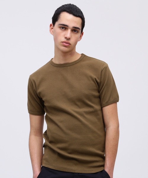 AVIREX（アヴィレックス）の「《DAILY/デイリー》RIB SHORT SLEEVE CREW NECK T-SHIRT / デイリーウェア リブ 半袖 クルーネック Tシャツ / AVIREX / アヴィレックス（Tシャツ/カットソー・メンズ・チャコール/ロイヤルブルー/ホワイト/ブラック/オリーブ/グレー・SMALL/MEDIUM/LARGE/X-LARGE/X-SMALL）」の5枚目の写真