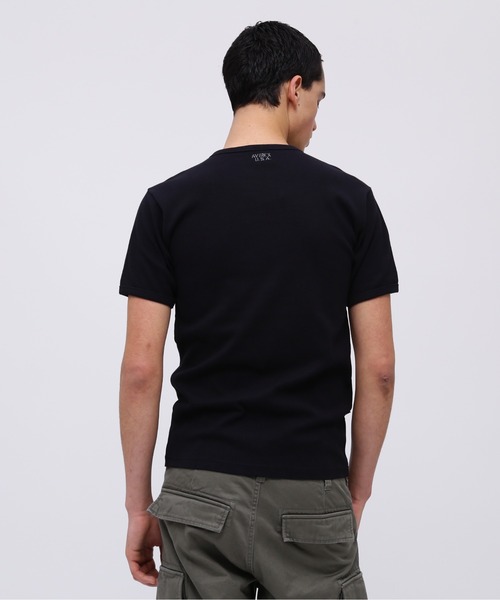 AVIREX（アヴィレックス）の「《DAILY/デイリー》RIB SHORT SLEEVE CREW NECK T-SHIRT / デイリーウェア リブ 半袖 クルーネック Tシャツ / AVIREX / アヴィレックス（Tシャツ/カットソー・メンズ・チャコール/ロイヤルブルー/ホワイト/ブラック/オリーブ/グレー・SMALL/MEDIUM/LARGE/X-LARGE/X-SMALL）」の17枚目の写真