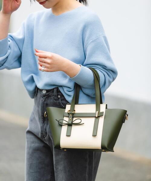 RODE SKO（ロデスコ）の「ミニキャンバスライクチャームトートバッグ（トートバッグ・レディース・ベージュ/ブラック/カーキ・ONE）」の3枚目の写真