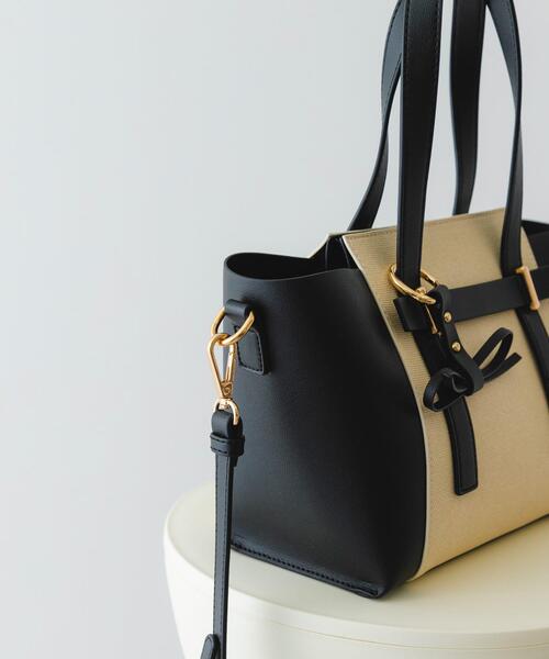 RODE SKO（ロデスコ）の「ミニキャンバスライクチャームトートバッグ（トートバッグ・レディース・ベージュ/ブラック/カーキ・ONE）」の13枚目の写真