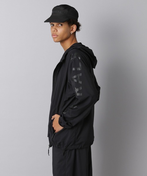 NUMERALS(ヌメラルズ)の「【NUMERALS】ウインドブレーカー2(ナイロンジャケット・メンズ・カーキ/ブラック・MEDIUM/LARGE/SMALL)」の6枚目の写真