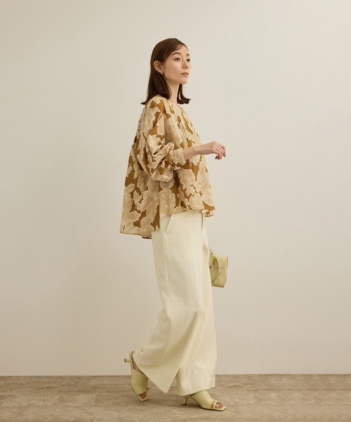 ROPE'(ロペ)の「【DEVEAUX(デヴォー)】別注ボカシフラワーボリュームスリーブブラウス/洗える(シャツ/ブラウス・レディース・ブラウン系その他2/オレンジ系その他・FREE)」の21枚目の写真