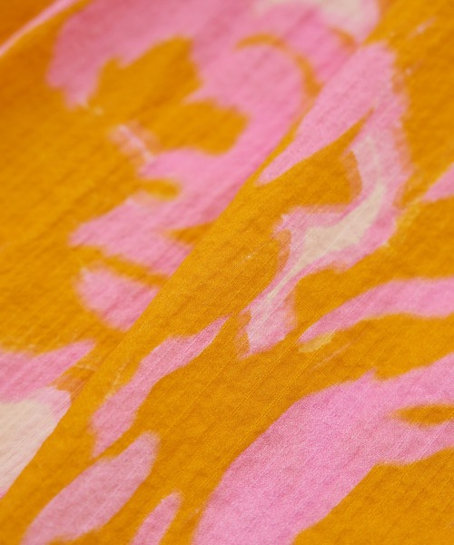 ROPE'(ロペ)の「【DEVEAUX(デヴォー)】別注ボカシフラワーボリュームスリーブブラウス/洗える(シャツ/ブラウス・レディース・ブラウン系その他2/オレンジ系その他・FREE)」の11枚目の写真