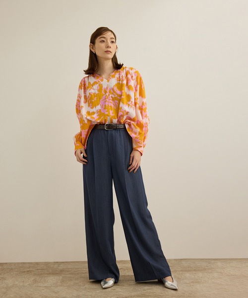 ROPE'(ロペ)の「【DEVEAUX(デヴォー)】別注ボカシフラワーボリュームスリーブブラウス/洗える(シャツ/ブラウス・レディース・ブラウン系その他2/オレンジ系その他・FREE)」の16枚目の写真