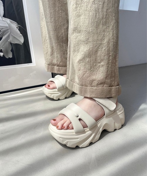 ORiental TRaffic（オリエンタルトラフィック）の「カットデザインパデット厚底サンダル/51206（サンダル・レディース・ベージュ/ブルー/ブラック・SS/S/M/L/LL/3L）」の8枚目の写真