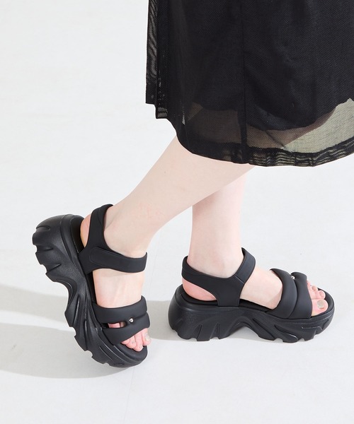 ORiental TRaffic（オリエンタルトラフィック）の「カットデザインパデット厚底サンダル/51206（サンダル・レディース・ベージュ/ブルー/ブラック・SS/S/M/L/LL/3L）」の21枚目の写真