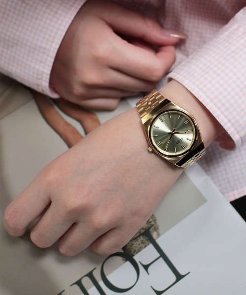 CLUSE（クルース）の「「CLUSE/クルース」Retro　レトロコレクション　シルバー/ゴールド　５色展開（アナログ腕時計・レディース・シルバー系1/シルバー系3/ゴールド系2/シルバー系2/ゴールド系1・33mm）」の6枚目の写真