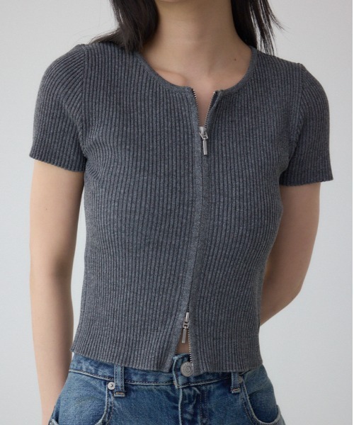 AZUL by moussy（アズールバイマウジー）の「Wジップショートスリーブ配色リブプルオーバー（カーディガン/ボレロ・レディース・ピンク/アイボリー/ブラック/ブルー/杢グレー・FREE）」の4枚目の写真