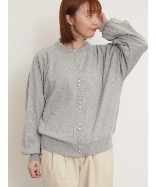 Samansa Mos2(サマンサ モスモス)の「くるみ釦ニットカーディガン(カーディガン/ボレロ・レディース・レッド/ブラック/グレー/キナリ・F)」の22枚目の写真