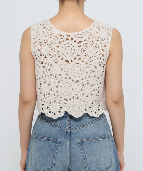 LOWRYS FARM（ローリーズファーム）の「クロシェ２ＷＡＹベスト　324472（ベスト・レディース・アイボリー/ブラック・FREE）」の5枚目の写真