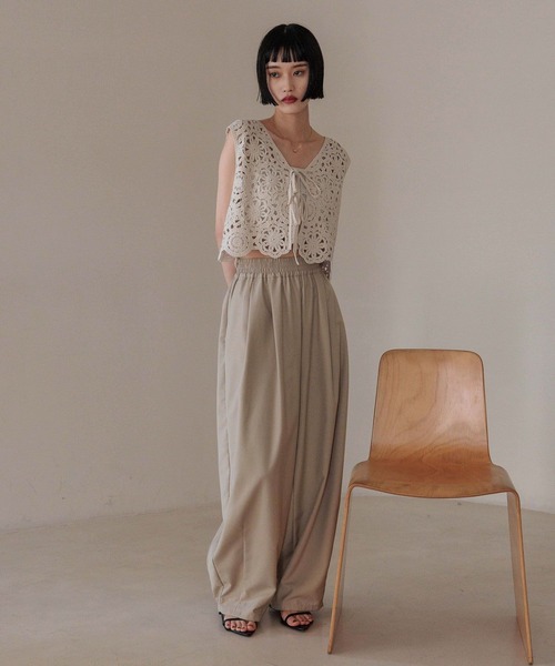 LOWRYS FARM（ローリーズファーム）の「クロシェ２ＷＡＹベスト　324472（ベスト・レディース・アイボリー/ブラック・FREE）」の14枚目の写真