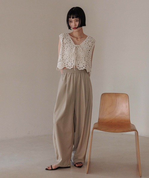 LOWRYS FARM（ローリーズファーム）の「クロシェ２ＷＡＹベスト　324472（ベスト・レディース・アイボリー/ブラック・FREE）」の15枚目の写真