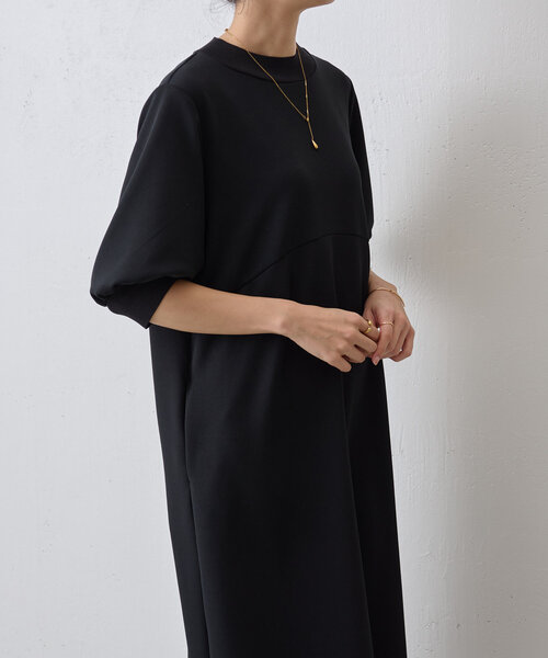 BEARDSLEY(ビアズリー)の「ソデパフワンピース(ワンピース・レディース・ブラック・FREE)」の21枚目の写真