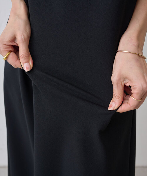 BEARDSLEY(ビアズリー)の「ソデパフワンピース(ワンピース・レディース・ブラック・FREE)」の16枚目の写真