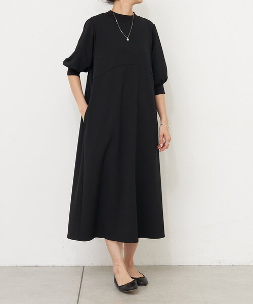 BEARDSLEY(ビアズリー)の「ソデパフワンピース(ワンピース・レディース・ブラック・FREE)」の13枚目の写真