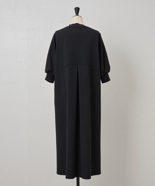 BEARDSLEY(ビアズリー)の「ソデパフワンピース(ワンピース・レディース・ブラック・FREE)」の7枚目の写真