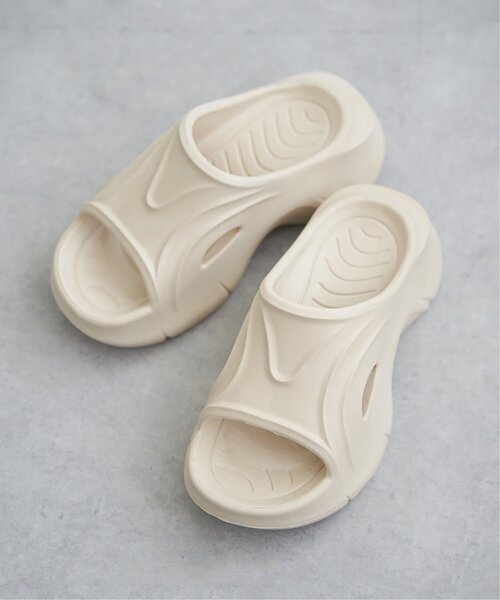 VENCEEXCHANGE（ヴァンスエクスチェンジ）の「EVA厚底サンダル（サンダル・レディース・ベージュ/ブラック・M/L）」の7枚目の写真