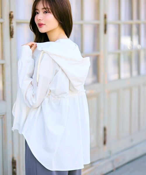 ラッシュガードフリル パーカー（パーカー）｜Feroux（フェルゥ）の