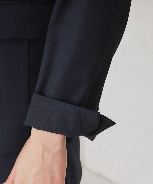 OPAQUE.CLIP（オペークドットクリップ）の「ストレッチリネンライクVネックジャケット/セットアップ対応【洗濯機洗い可/防シワ】（ノーカラージャケット・レディース・ナチュラル/ネイビー・36/38/40/42）」の16枚目の写真