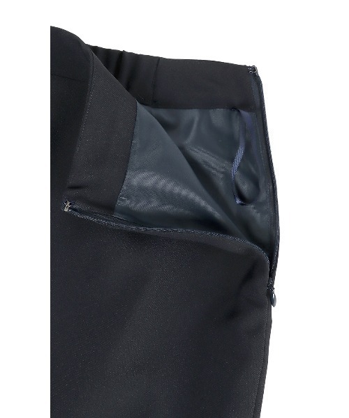 AOYAMA（アオヤマ）の「【手軽スーツ・スカート】着疲れ知らずのストレッチ！タイトスカート/ベージュ/ネイビー/ブラック/無地｜自宅で洗える・防シワ・セットアップ着用可｜ゼロプレッシャースーツ｜ビジネスからカジュアルまで◎（スーツスカート・レディース・ベージュ/ネイビー/ブラック・LL/S/M/L）」の10枚目の写真