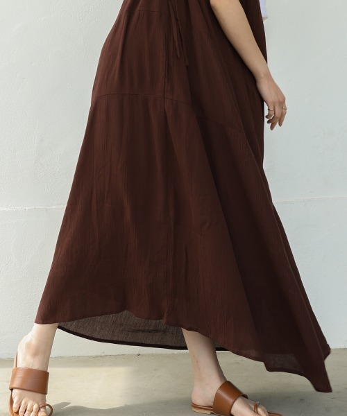 Bou Jeloud（ブージュルード）の「レーヨンクレープキャミワンピース（ワンピース・レディース・ブルー/ブラック/ブラウン・38）」の11枚目の写真