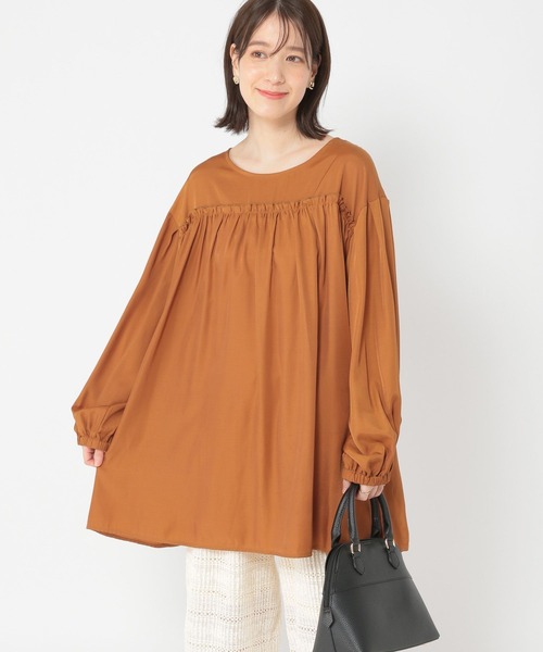 studio CLIP(スタディオクリップ)の「ダブルフロントギャザーチュニック(チュニック・レディース・キャメル/ネイビー・FREE)」の5枚目の写真