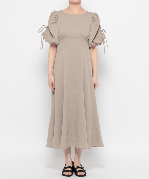 mysty woman（ミスティウーマン）の「［追加1］パワショルジャガードワンピース 491353（ワンピース・レディース・オフホワイト/ブラック/ベージュ・FREE）」の14枚目の写真