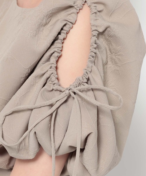 mysty woman（ミスティウーマン）の「［追加1］パワショルジャガードワンピース 491353（ワンピース・レディース・オフホワイト/ブラック/ベージュ・FREE）」の20枚目の写真