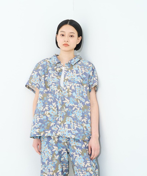 collex(コレックス)の「ボタニカルプリントシャツ(シャツ/ブラウス・レディース・イエロー/ネイビー・フリー)」の10枚目の写真