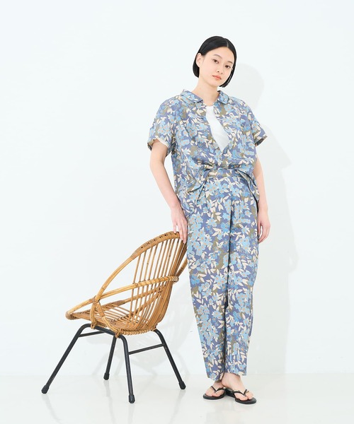 collex(コレックス)の「ボタニカルプリントシャツ(シャツ/ブラウス・レディース・イエロー/ネイビー・フリー)」の12枚目の写真