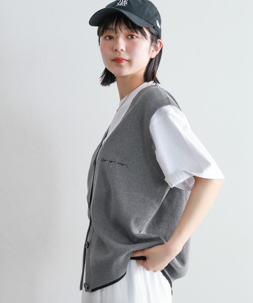 RAGEBLUE（レイジブルー）の「ミラノリブ/ワンポイント刺繍ベスト（ベスト・レディース・グレー/ネイビー・FREE）」の7枚目の写真