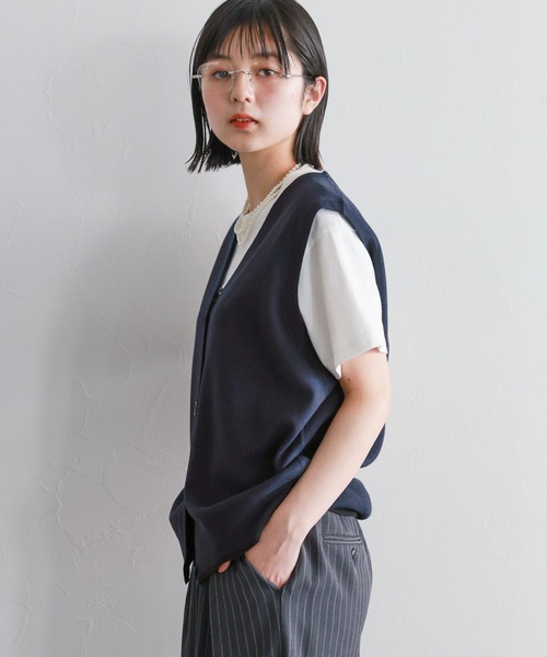 RAGEBLUE（レイジブルー）の「ミラノリブ/ワンポイント刺繍ベスト（ベスト・レディース・グレー/ネイビー・FREE）」の15枚目の写真