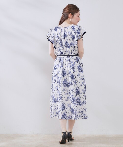 本日のみのお値下げ Couture Broochのサマーフラワーブーケワンピース Couture Brooch ワンピース 「花柄・華やか・一枚で着映え