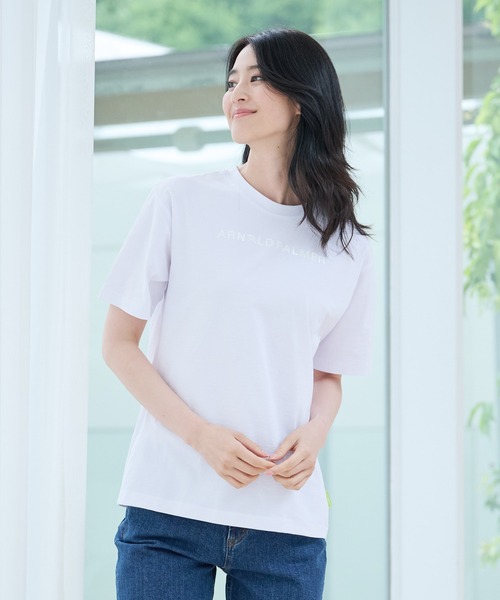 Arnold Palmer(アーノルドパーマー)の「タウン&レジャー シェア ロゴ Tシャツ(Tシャツ/カットソー・レディース・ブラック/カーキ/オフホワイト・XS/S/M/L/LL)」の9枚目の写真