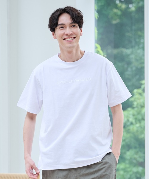Arnold Palmer(アーノルドパーマー)の「タウン&レジャー シェア ロゴ Tシャツ(Tシャツ/カットソー・レディース・ブラック/カーキ/オフホワイト・XS/S/M/L/LL)」の6枚目の写真