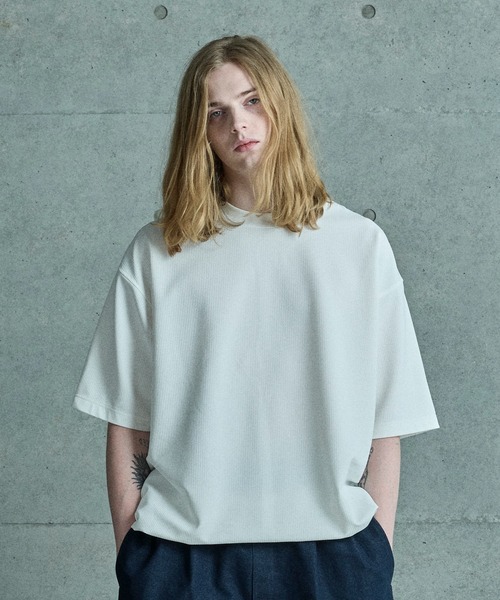 FUSE(フューズ)の「シアサッカー調ルーズフィットTEE(Tシャツ/カットソー・メンズ・ホワイト/ブラック/ネイビー・03/02/01)」の16枚目の写真