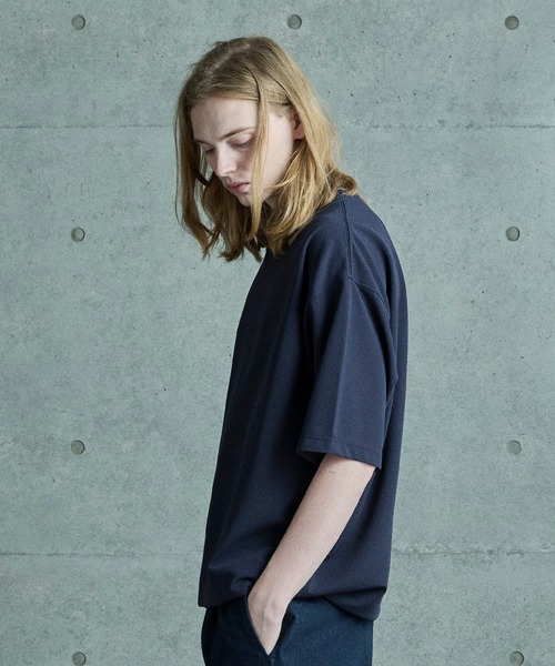 FUSE(フューズ)の「シアサッカー調ルーズフィットTEE(Tシャツ/カットソー・メンズ・ホワイト/ブラック/ネイビー・03/02/01)」の14枚目の写真