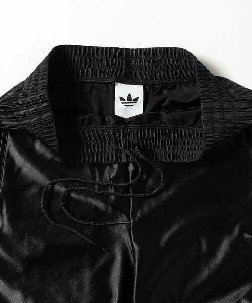 adidas（アディダス）の「adidas / ファイヤーバード アディカラー メタリック トラックパンツ（その他パンツ・メンズ・ブラック・SMALL/MEDIUM/LARGE/X-LARGE）」の8枚目の写真