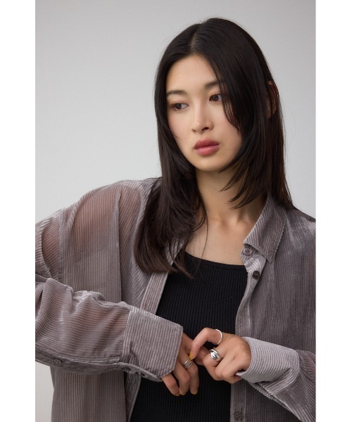 AZUL by moussy（アズールバイマウジー）の「シアーコーデュロイ袖スリットボタンシャツ（シャツ/ブラウス・レディース・グレー/ピンク/アイボリー・SMALL/MEDIUM）」の16枚目の写真