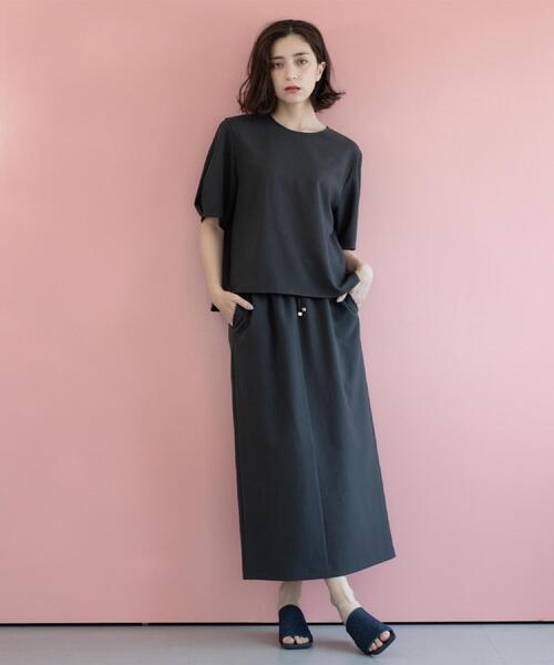 OPAQUE.CLIP（オペークドットクリップ）の「ラメストライプイージーナロースカート/セットアップ可【洗濯機洗い可/防シワ/吸水速乾】（スカート・レディース・ブラック系2/グレー系その他3/ダークブラウン系2・38/40/42/36）」の7枚目の写真