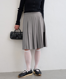 ミドルプリーツスカート