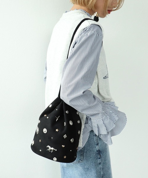 Three Four Time（ｽﾘｰﾌｫｰﾀｲﾑ）の「スエードスタッズドロストBAG（トートバッグ・レディース・キャメル/ブラック/カーキ・FREE）」の16枚目の写真