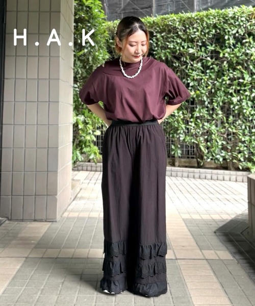 H.A.K(ハク)の「マーセライズ天竺アシンメトリーTシャツ(Tシャツ/カットソー・レディース・チャコール/ブラウン/ブラック・FREE)」の13枚目の写真