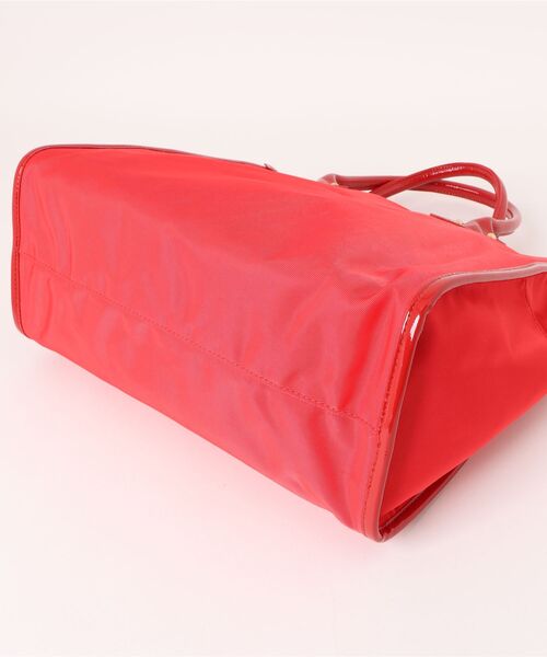 Three Four Time（ｽﾘｰﾌｫｰﾀｲﾑ）の「撥水加工スクエアトート（トートバッグ・レディース・レッド/ブラック/ブルー・FREE）」の22枚目の写真