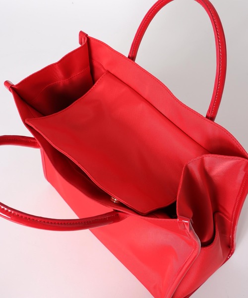 Three Four Time（ｽﾘｰﾌｫｰﾀｲﾑ）の「撥水加工スクエアトート（トートバッグ・レディース・レッド/ブラック/ブルー・FREE）」の18枚目の写真