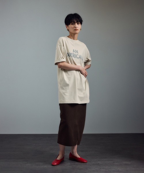 AMERICANA(アメリカーナ)の「【Americana(アメリカーナ) for SALON】別注ロゴTシャツ(Tシャツ/カットソー・レディース・オフホワイト/ブラウン系その他/ベージュ系その他2・FREE)」の5枚目の写真