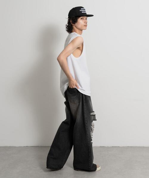 THE GOODLAND MARKET(ザグッドランドマーケット)の「『別注』That’s×TGM The Nosleeve TGM(タンクトップ・メンズ・ホワイト/ブラック・MEDIUM/LARGE)」の21枚目の写真