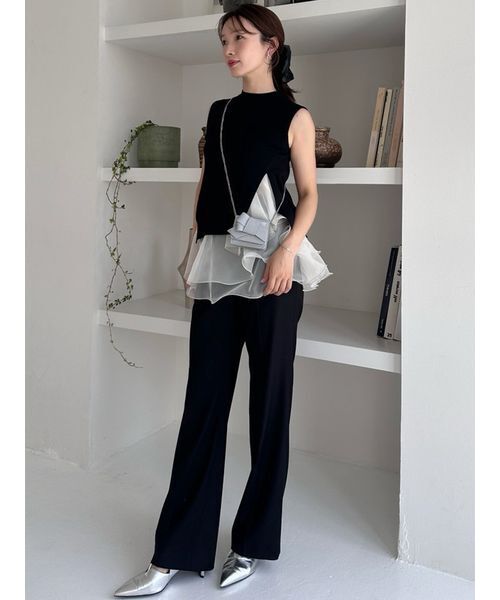 FRAY I.D（フレイアイディー）の「【00サイズ】セミフレアーパンツ（その他パンツ・レディース・ベージュ/グレー/ブラック・0/1/00）」の10枚目の写真