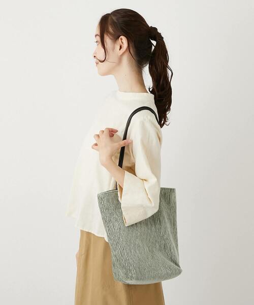 MELROSE claire(メルローズ クレール)の「【ベロアバッグ】(トートバッグ・レディース・チャコールグレー/ブラック/セージグリーン・FREE)」の5枚目の写真